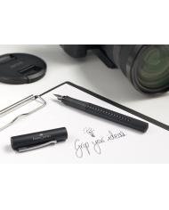 Stylo plume Grip 2011 noir – Plume M – Faber-Castell