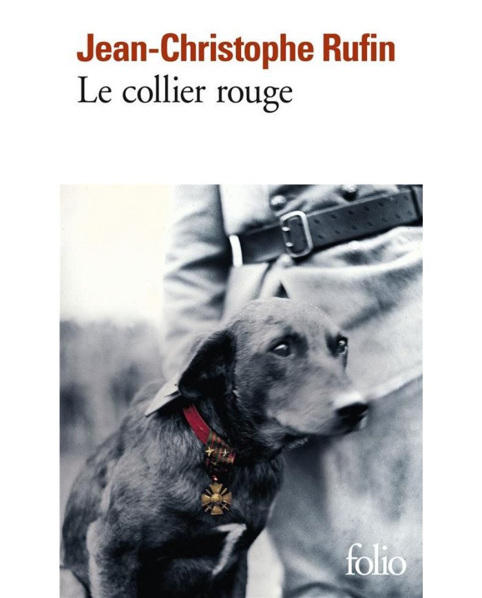 Le collier rouge