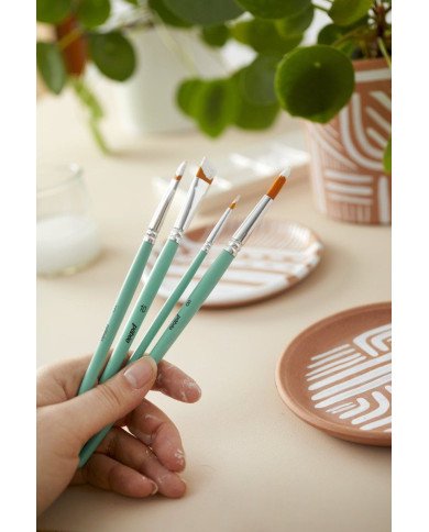 Pochette De 8 Pinceaux Plat Et Rond Polyamide Dore PEBEO